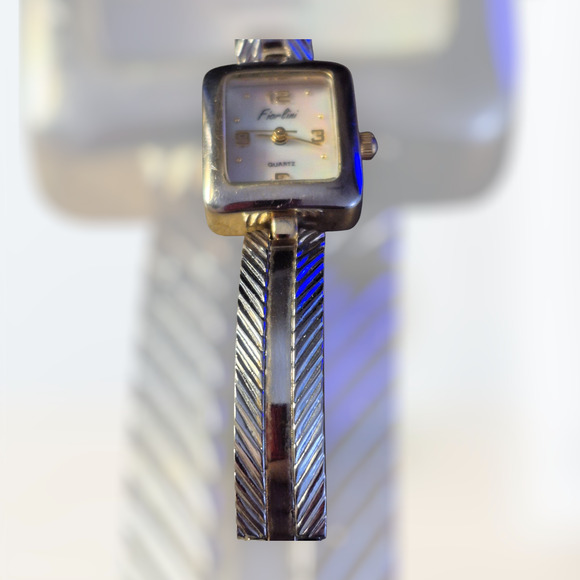 Fiorlini Ladies Watch New Battery Tank styled Silver toned Minimalist Art Deco - Picture 2 of 9